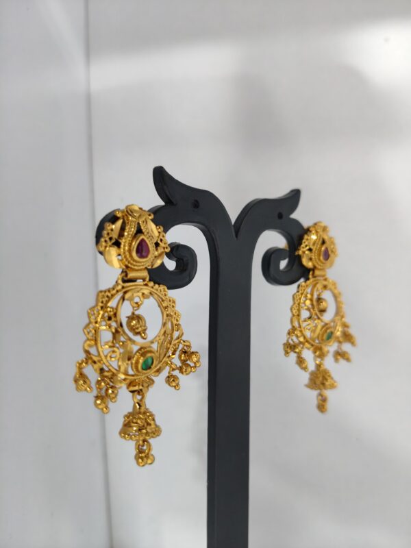 Chandbaali earrings - Image 2