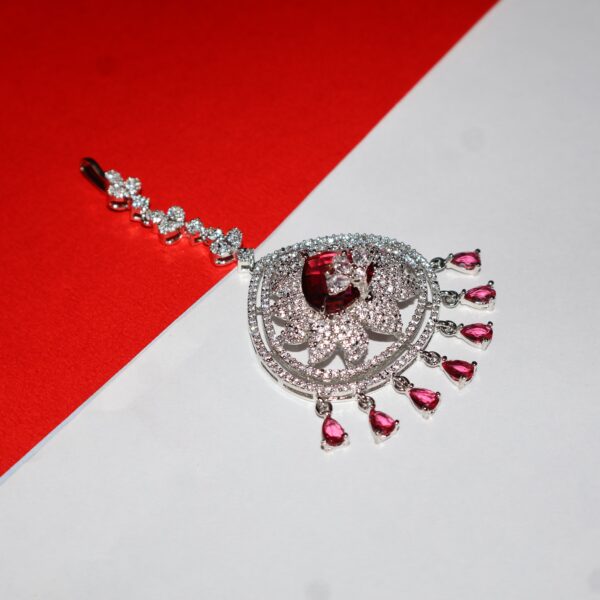 Sparkling Bridal Maang Tikka