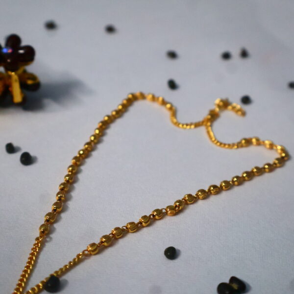 Elegant Gold-Plated Beaded Chain