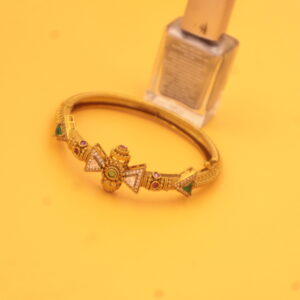ANTIQUE OPENABLE KHADA