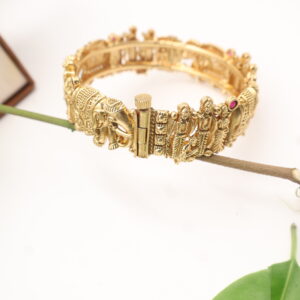 Antique Temple Design Gold Bangle