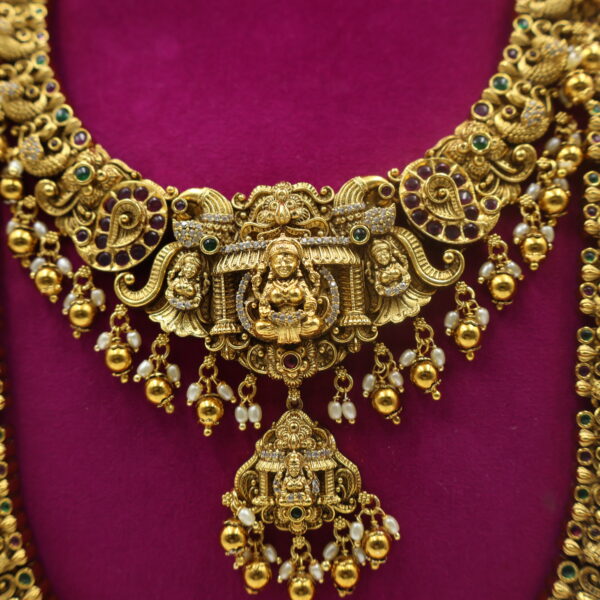 Antique Lakshmi Nakshi Temple Jewellery Set - Image 3